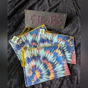 NWT Tie Dye Wet Dry Bag - Set of 3